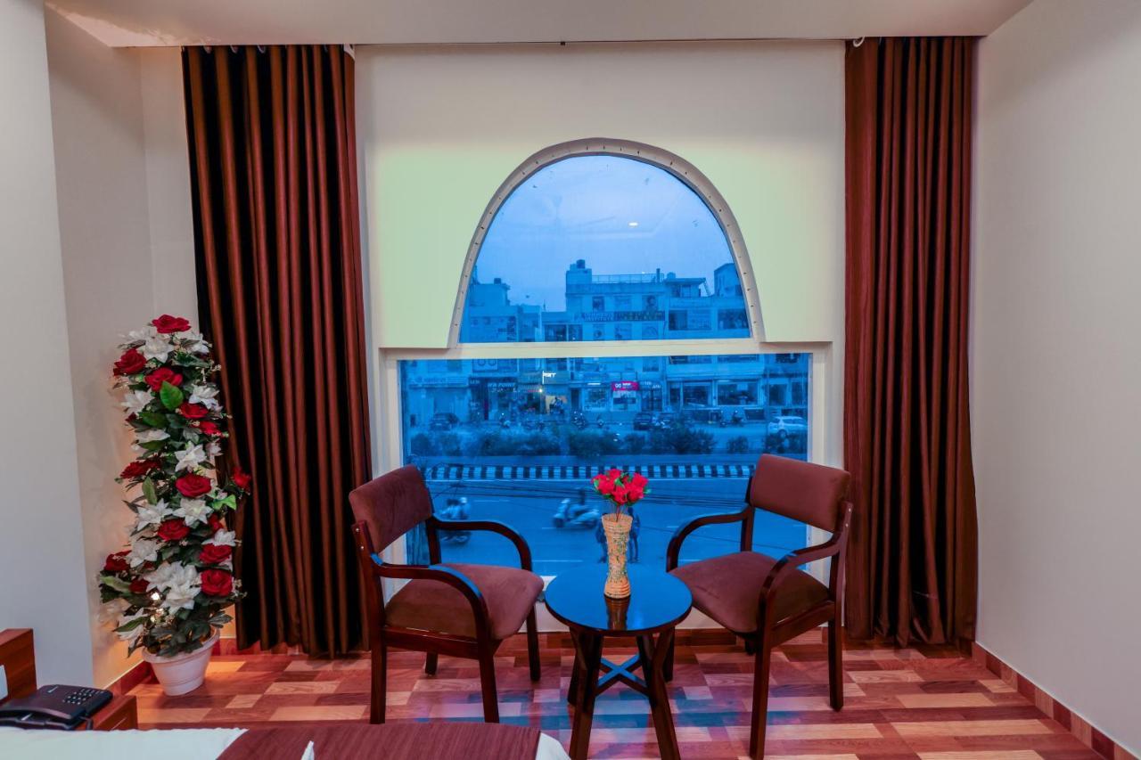 Hotel Lalita Palace Divisione di Divisione di Jaipur Esterno foto
