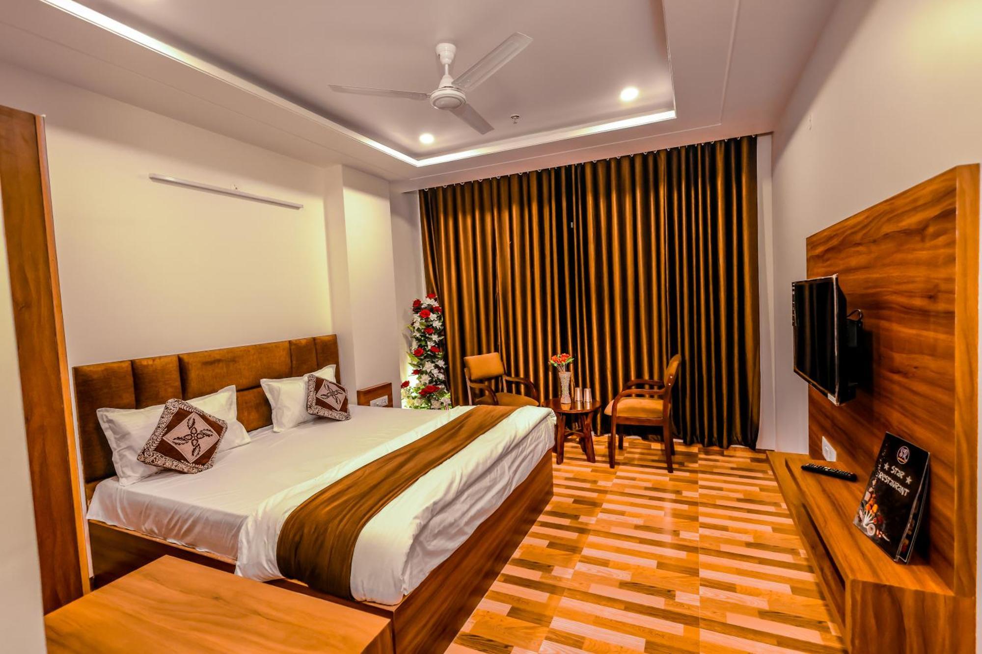 Hotel Lalita Palace Divisione di Divisione di Jaipur Esterno foto